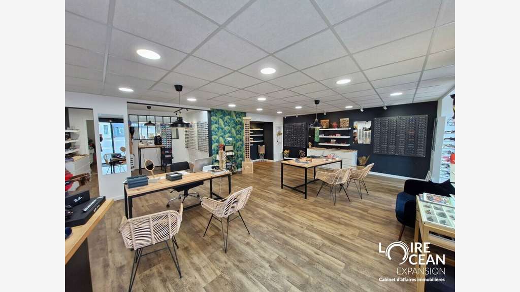 Local commercial 135m² à louer La Plaine sur Mer