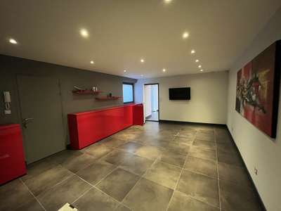 Location Locaux commerciaux - Boutiques à La Rochelle