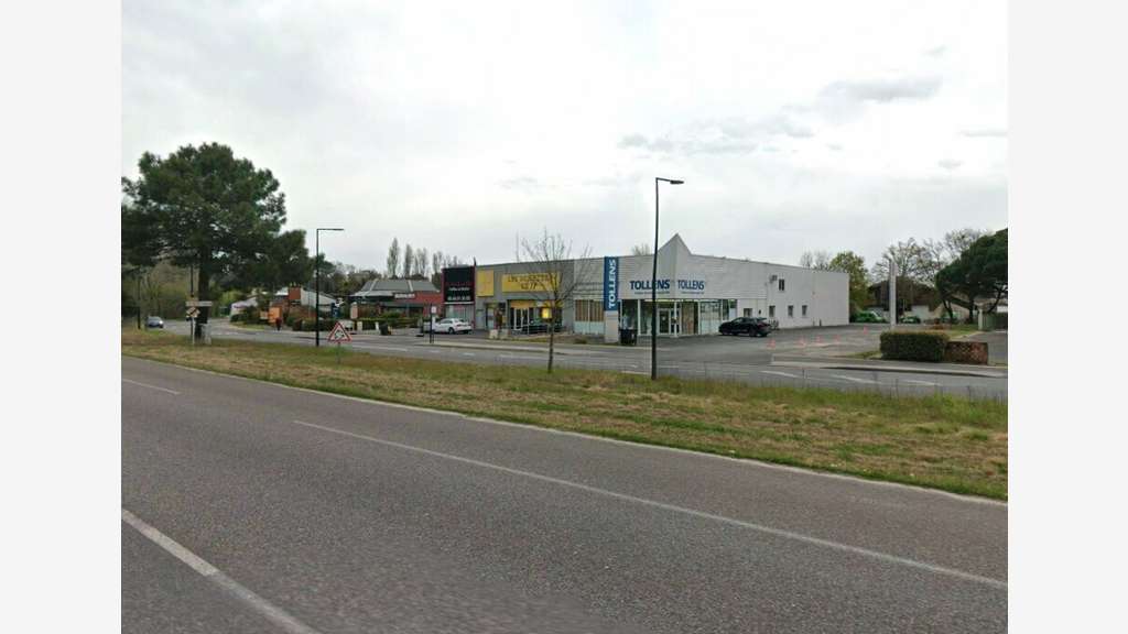 Local commercial 311m² à louer à La Teste-de-Buch
