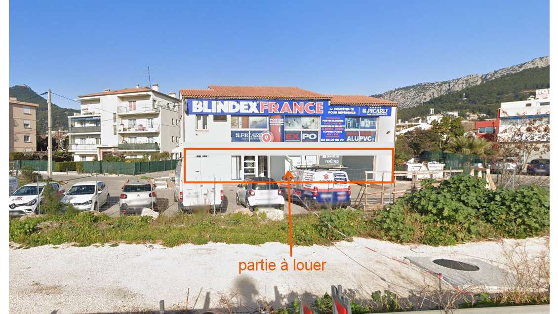 A louer local commercial 160m² à La Valette du Var