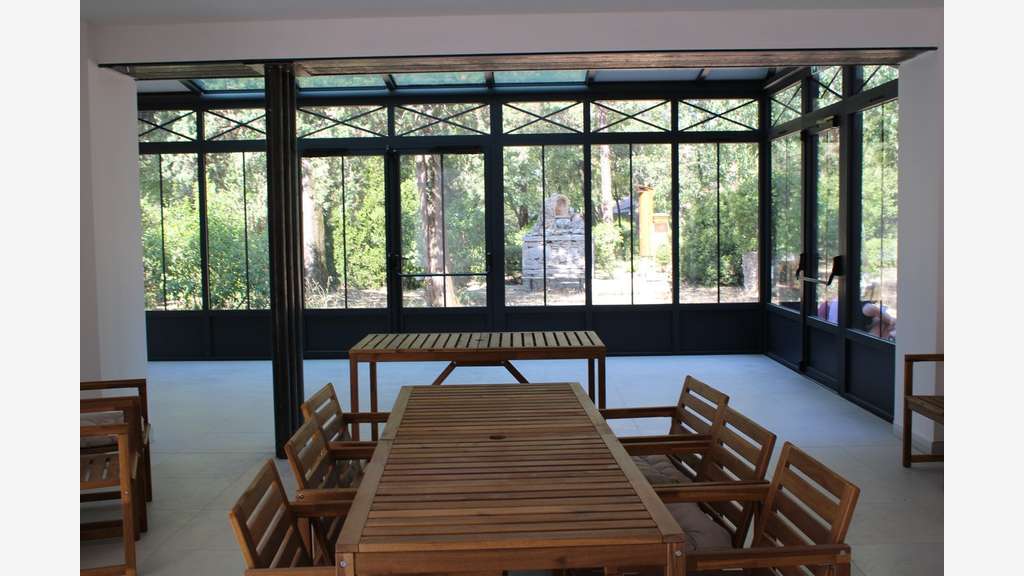 A louer local commercial de l'Orangerie à Claret