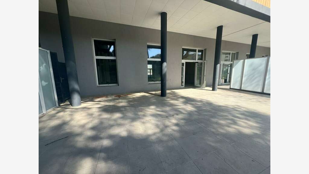 A louer local restaurant 130m² au Cannet
