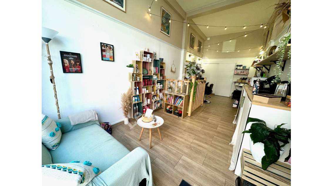 A louer local commercial 21m² au Havre St-François