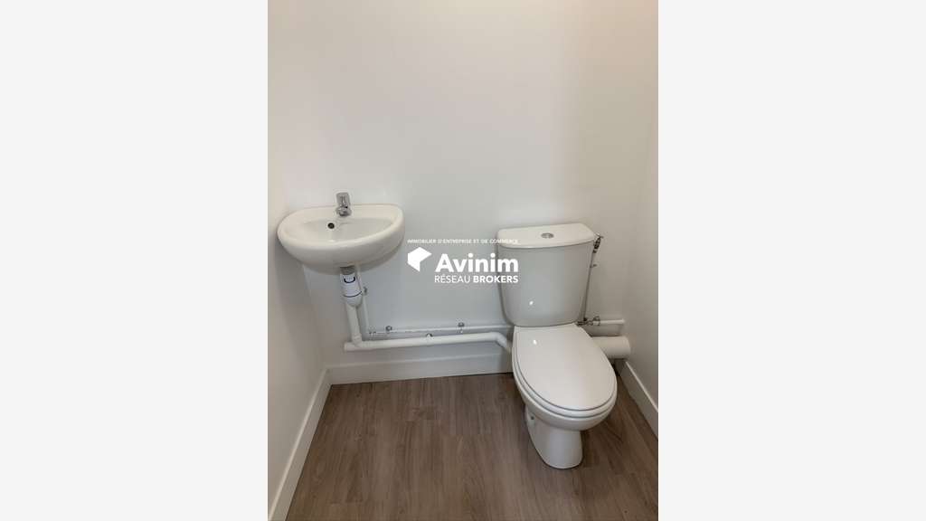 A louer local commercial 34m² empl N°1 au Havre