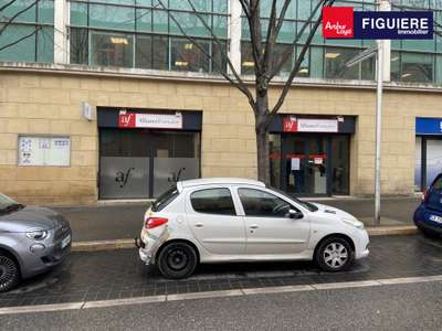 Location Locaux commerciaux - Boutiques au Tholonet