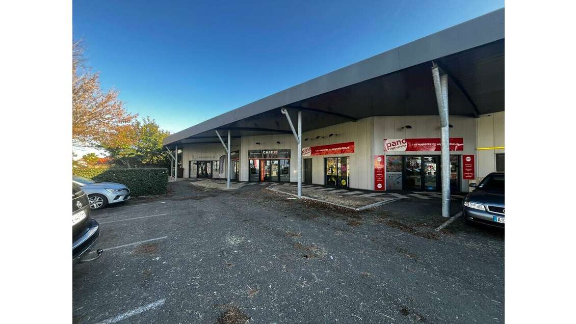 A louer local polyvalent 126m² à Libourne