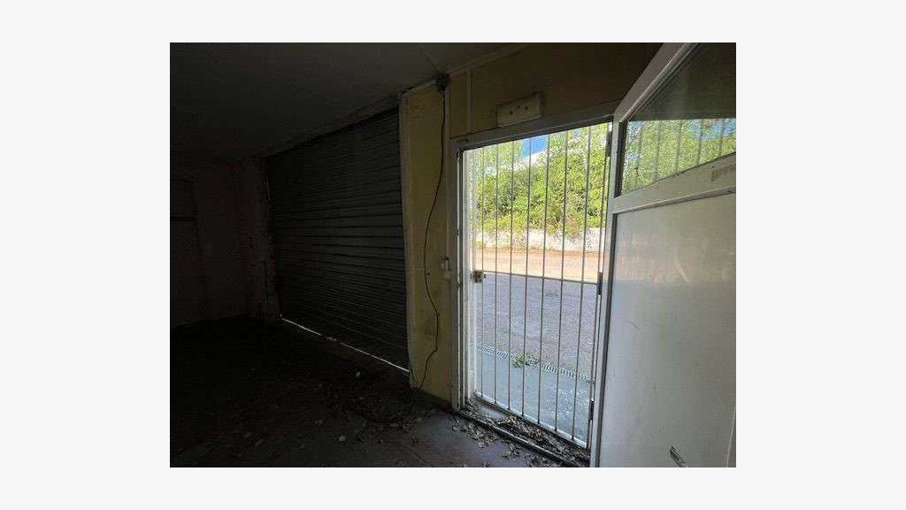 Loc local activités (dépôt/bureaux) 212m² Limoges