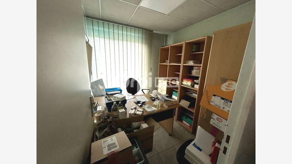 A louer local commercial 75m² à Limoges