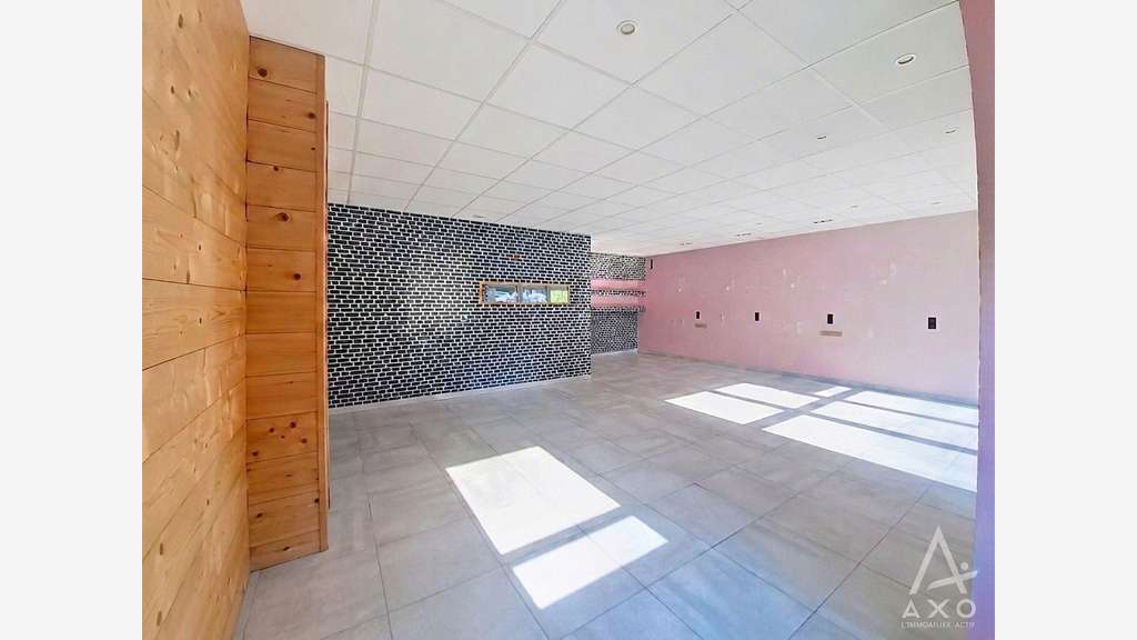 A louer local commercial 57m² à Lourdes