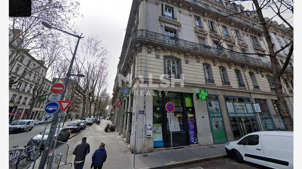Local commercial à louer 51m² Lyon 3e Av. de Saxe