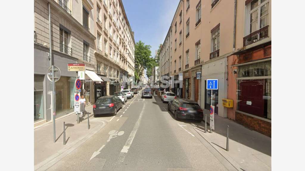 A louer local commercial 70m² à Lyon 6e