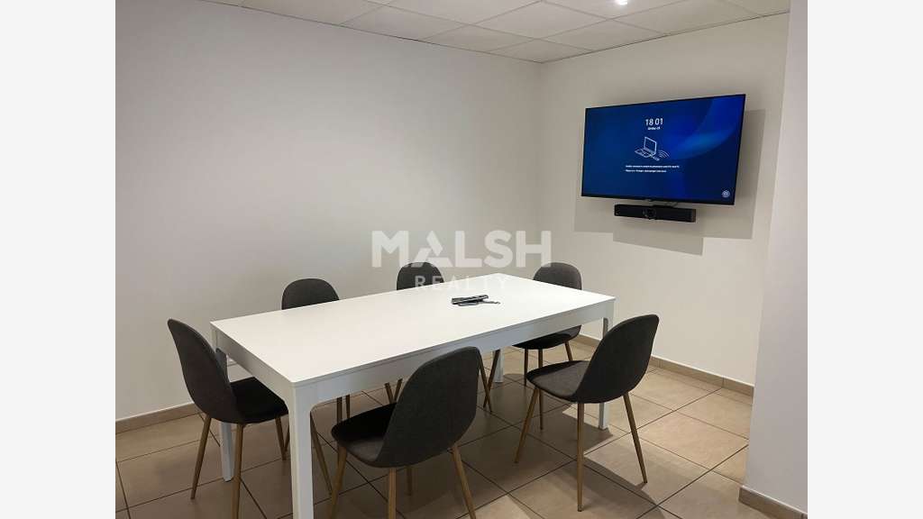 Local commercial 77m² à louer à Lyon 6e
