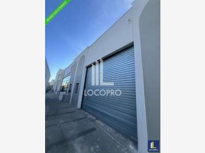 A louer local 312 m² empl N°1 Cannes Les Tourrades