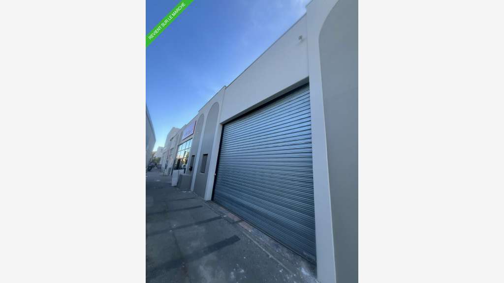 A louer local 312 m² empl N°1 Cannes Les Tourrades