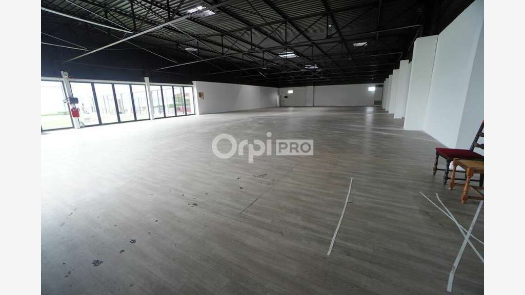 A louer local commercial 260m² secteur Dijon Sud