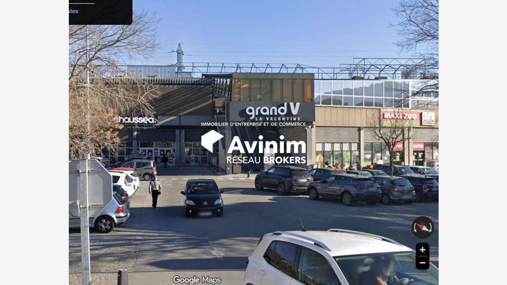 A louer local 1238m² emplacement N°1 La Valentine