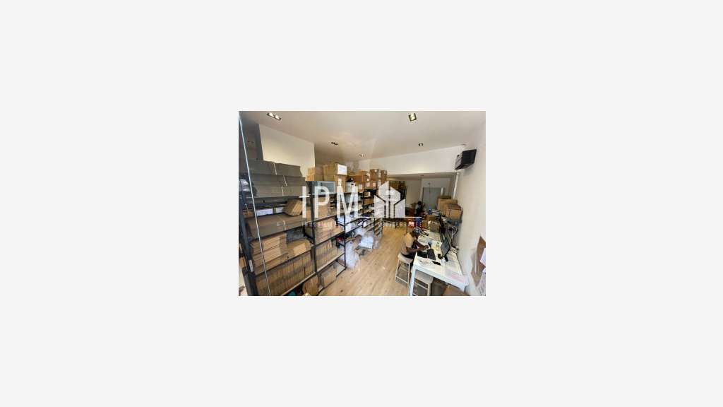 A louer local commercial 80m² Marseille 13003