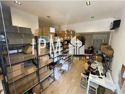 A louer local commercial 80m² Joliette 13003