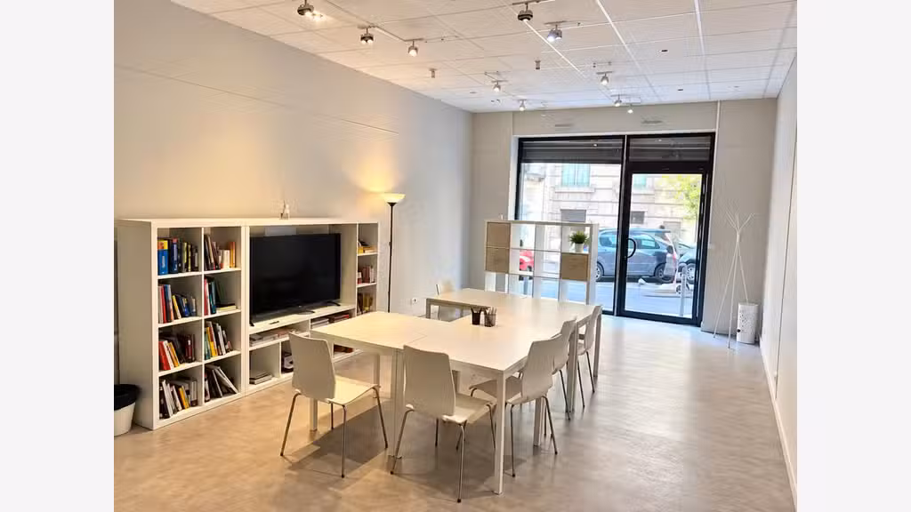 A louer local 94m² Marseille Rue du Docteur Fiolle