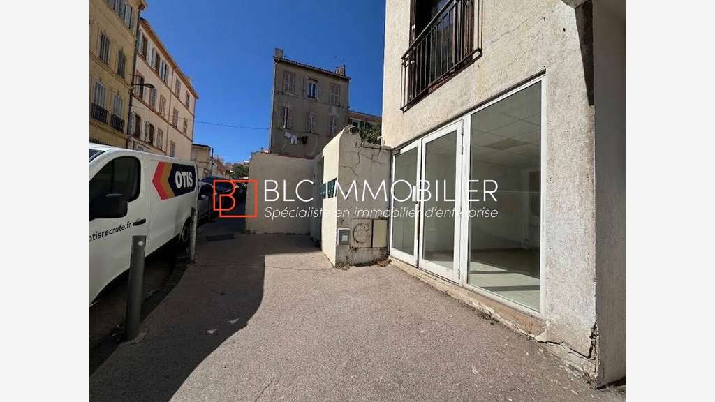 Local 370m² à louer à Marseille 7e Saint-Lambert
