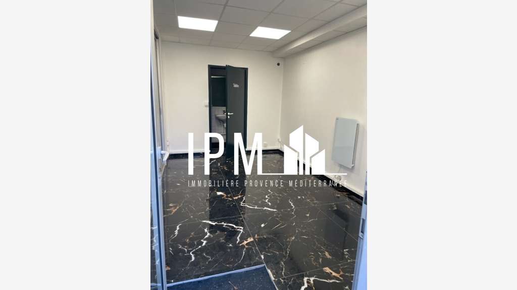 Local commercial 55m² à louer 13008 Marseille
