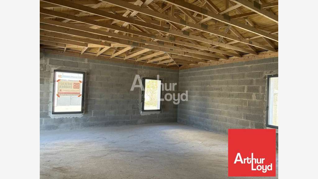 Local neuf 56m² à louer à Mauzé-sur-le-Mignon