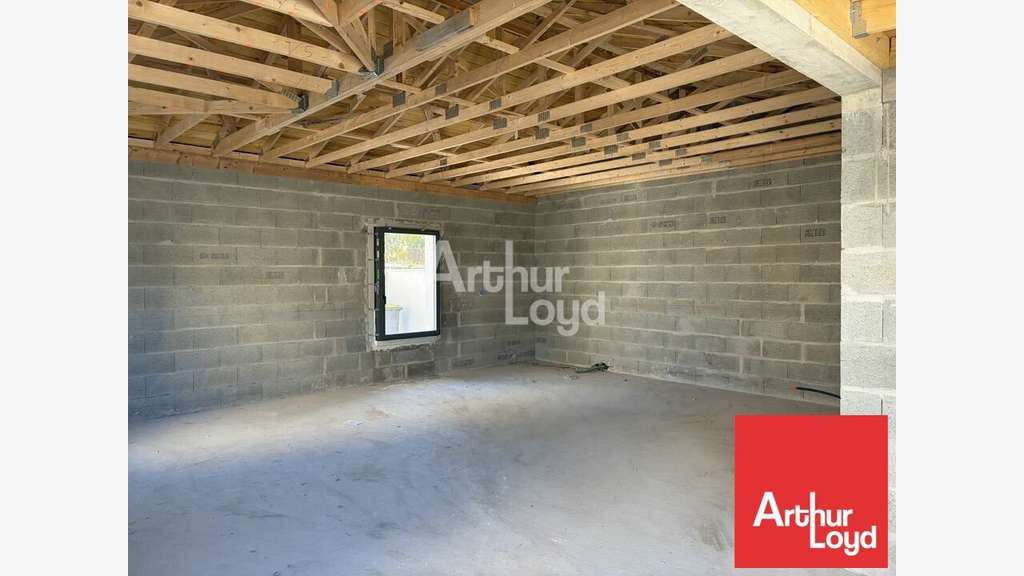 Local neuf 56m² à louer à Mauzé-sur-le-Mignon