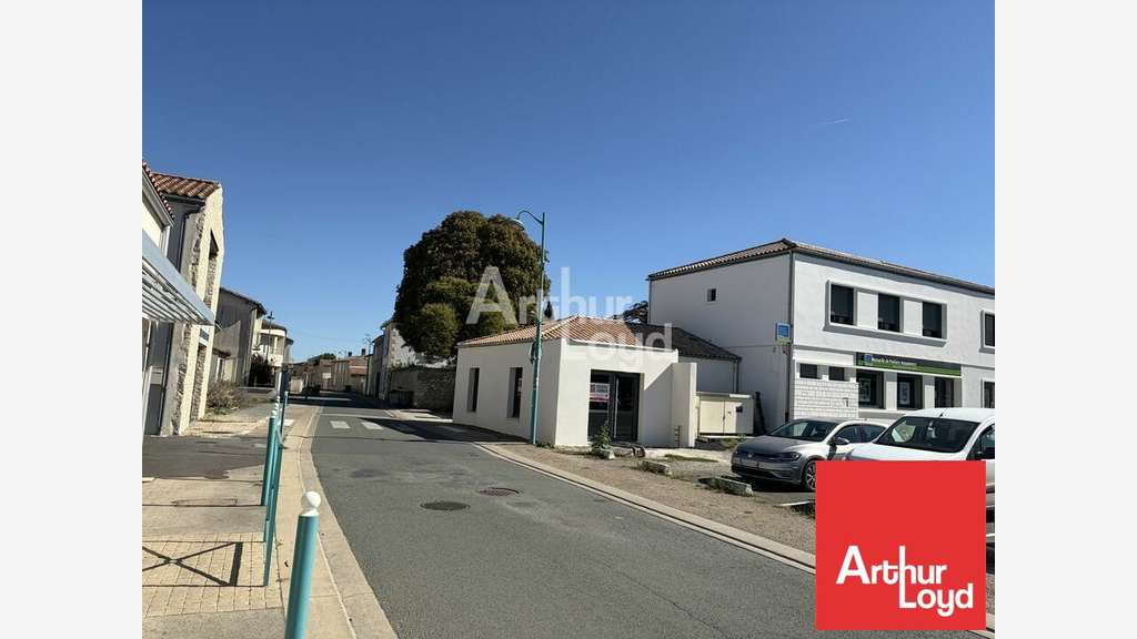 Local neuf 56m² à louer à Mauzé-sur-le-Mignon