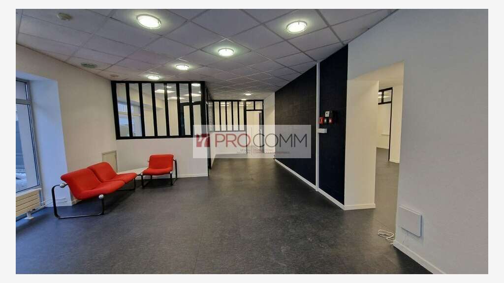 Local commercial 180m² à louer à Metz Sablon
