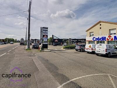 Location Locaux commerciaux - Boutiques à Montélimar