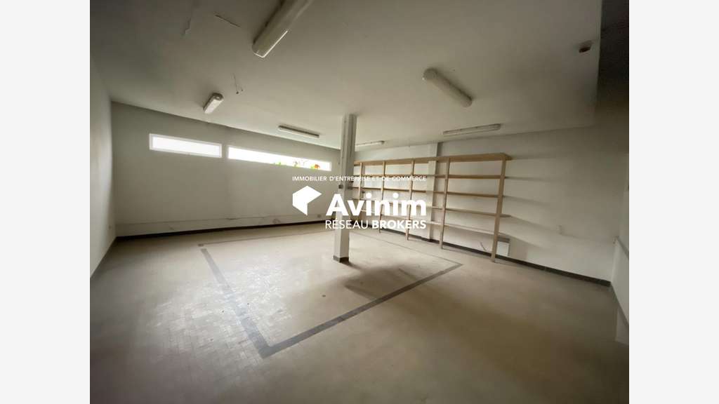 A louer local commercial 170m² à Montreuil