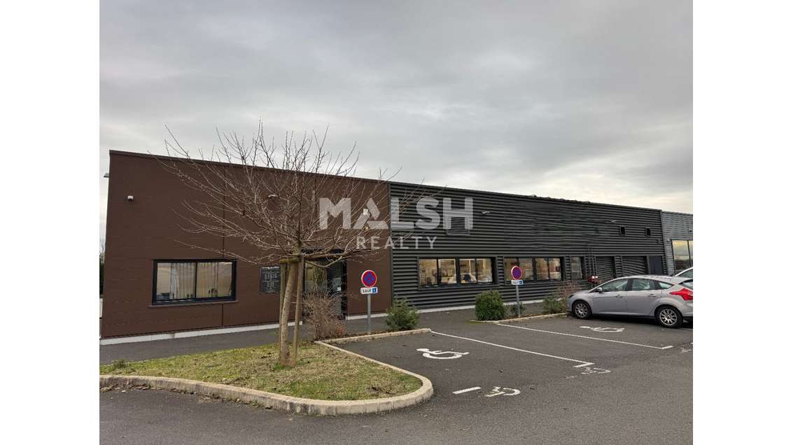 Local commercial à louer à Montrond-les-Bains