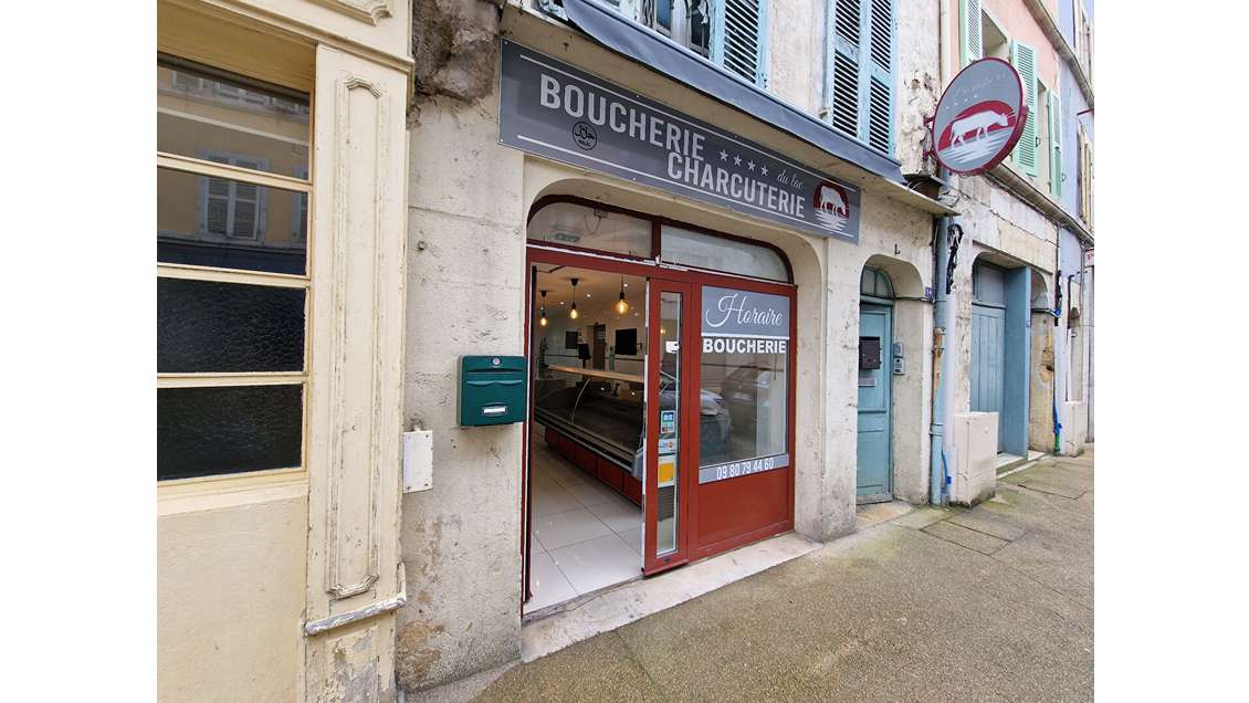 A louer local commercial de 34m² à Nantua