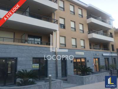 A louer local commercial 76m² à Nice Saint Isidore