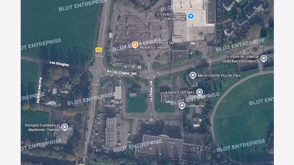 A louer local commercial 130m² à Noyal-sur-Vilaine