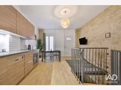 A louer local 112m² à Paris 11e