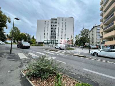 Location local 83m² à Pau Alsace Lorraine