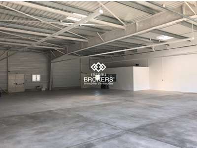 Location Locaux commerciaux - Boutiques à Claira