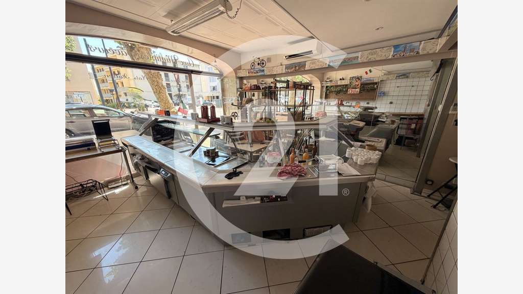 A louer local commercial 87m² Romans hyper centre-