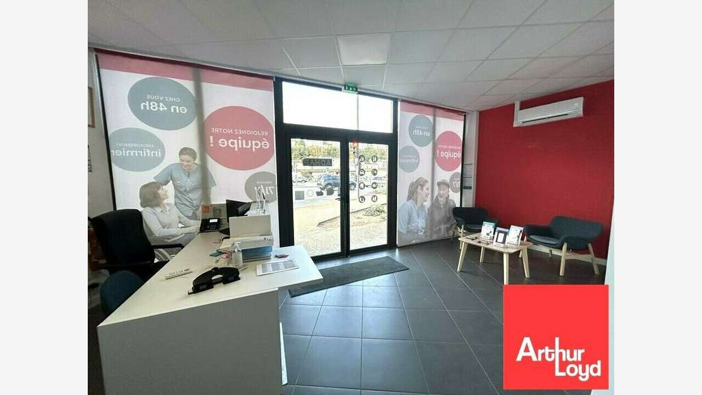 Local 85m² à louer Place Jean de Berry à Poitiers