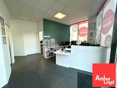Local 85m² à louer Place Jean de Berry à Poitiers