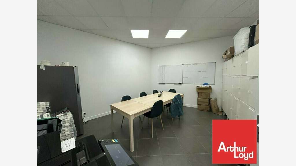 Local 85m² à louer Place Jean de Berry à Poitiers