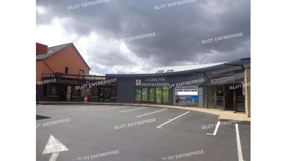 A louer local commercial 157m² à Pleuven