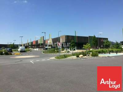Local commercial 130m² à louer à Poitiers
