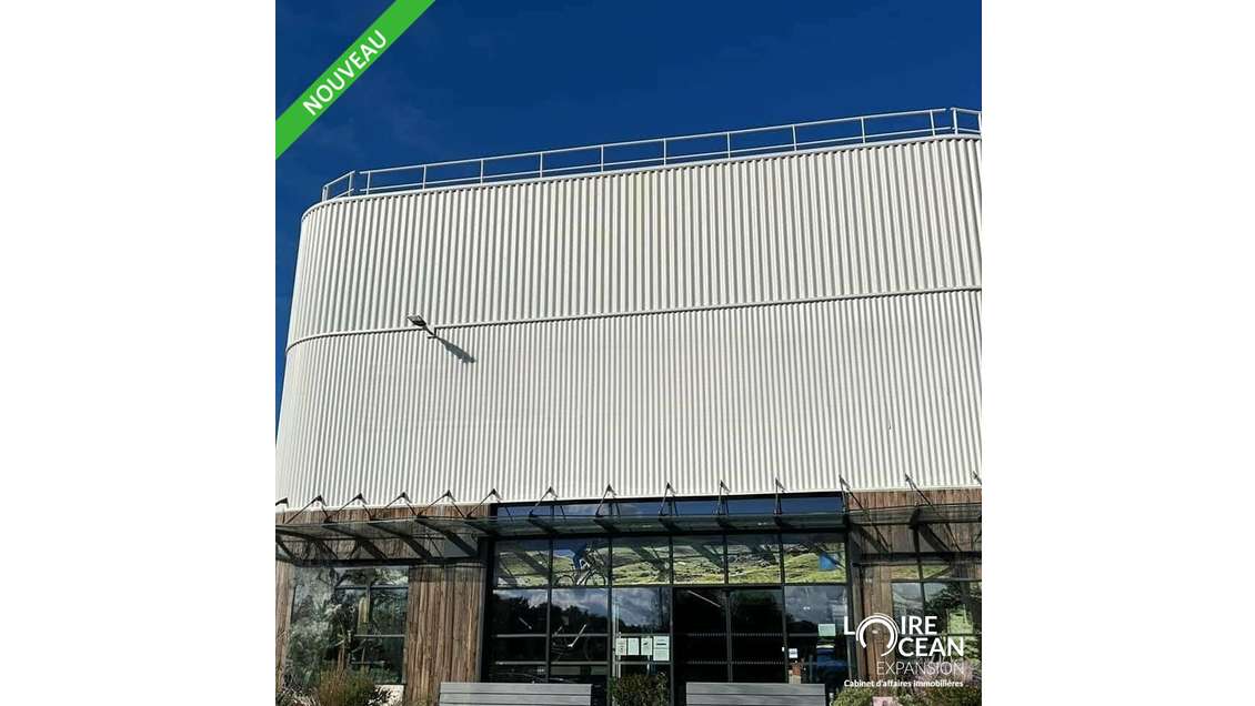 Local 390m² à louer empl premium à Pornic