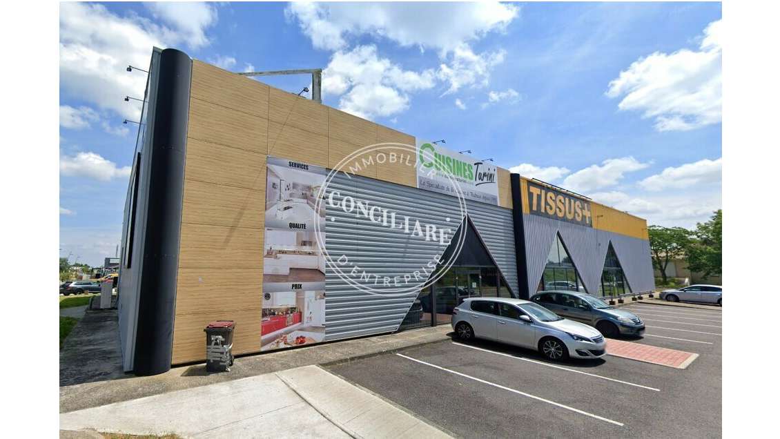Local 450m² à louer à Portet-sur-Garonne