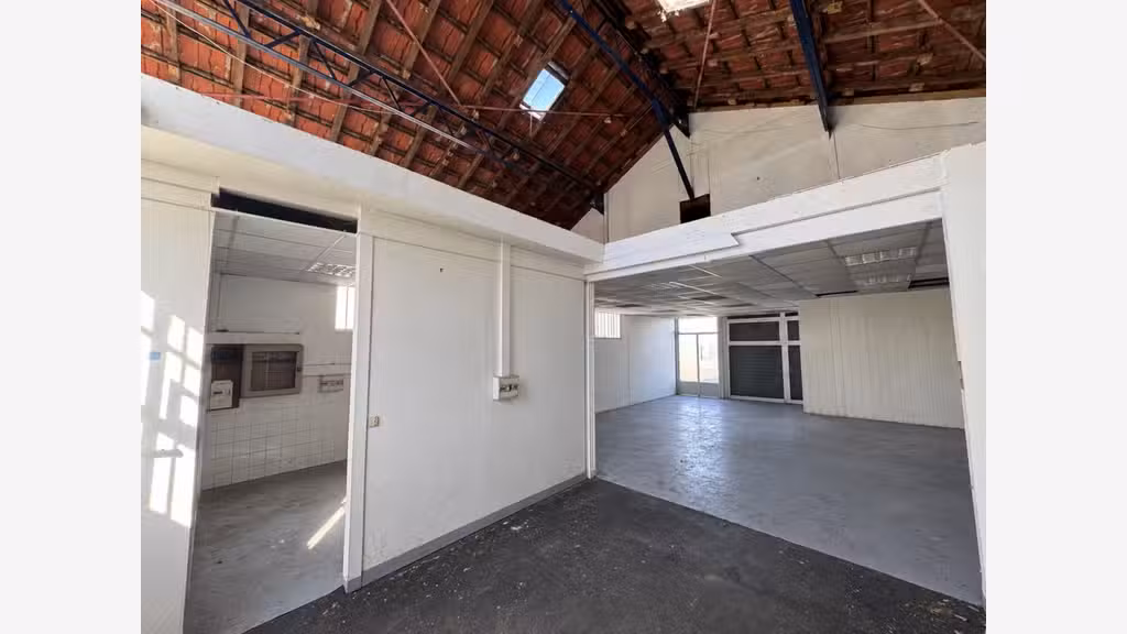 Local commercial 80m² à louer à Draveil  