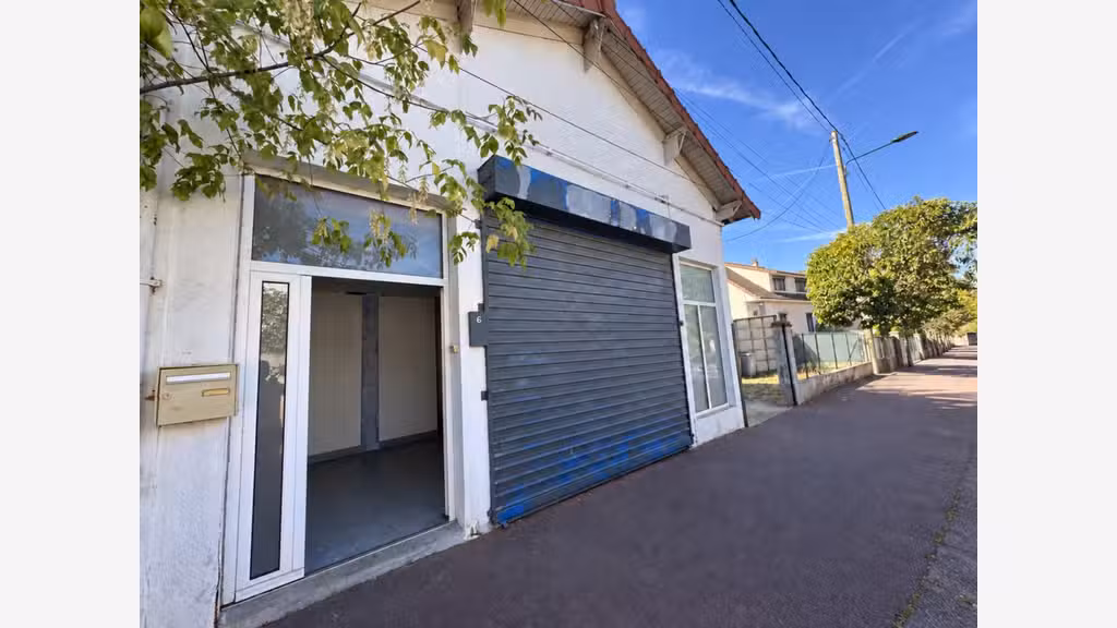 Local commercial 80m² à louer à Draveil  