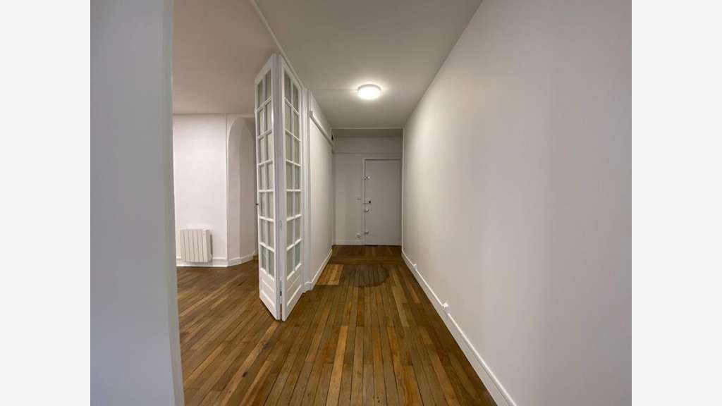 Local commercial 119m² à louer à Nantes centre