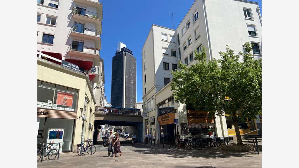 Local commercial 59m² à louer à Nantes centre